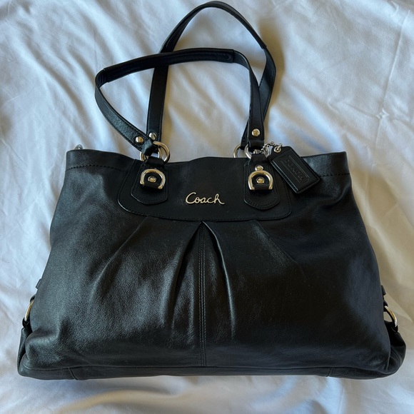 Coach Handbags - Coach Black Leather Pleated Tote - Ashley Carryall w/ crossbody strap